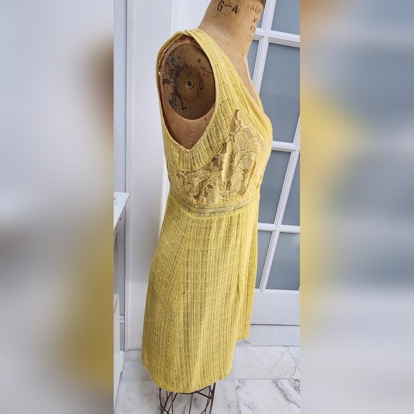 TRACY REESE Beautiful Deep Yellow Dress Barely Worn Fully Lined Stunning! EUC - Picture 3 of 10